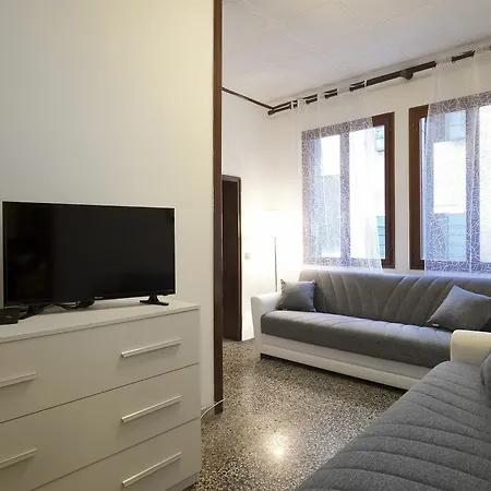 Coco Apartment
